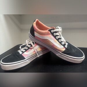 Vans Old Skool Sneakers in Pink Tie-Dye and Black